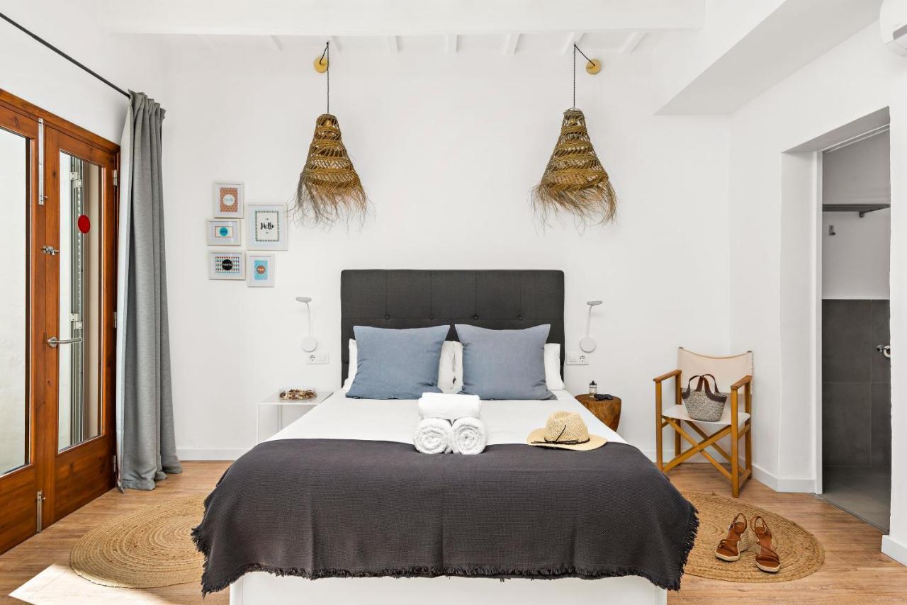 Hotel Boutique Ses 5 Claus ثيوداديلا المظهر الخارجي الصورة