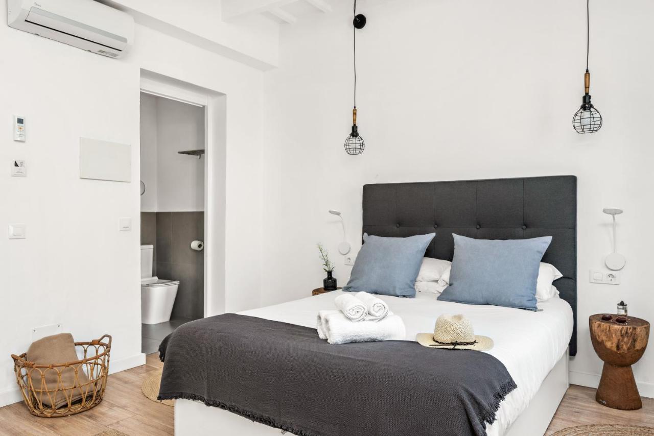 Hotel Boutique Ses 5 Claus ثيوداديلا المظهر الخارجي الصورة