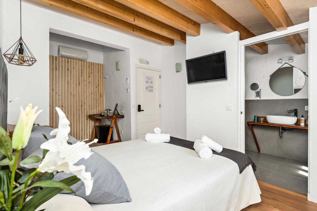 Hotel Boutique Ses 5 Claus ثيوداديلا المظهر الخارجي الصورة