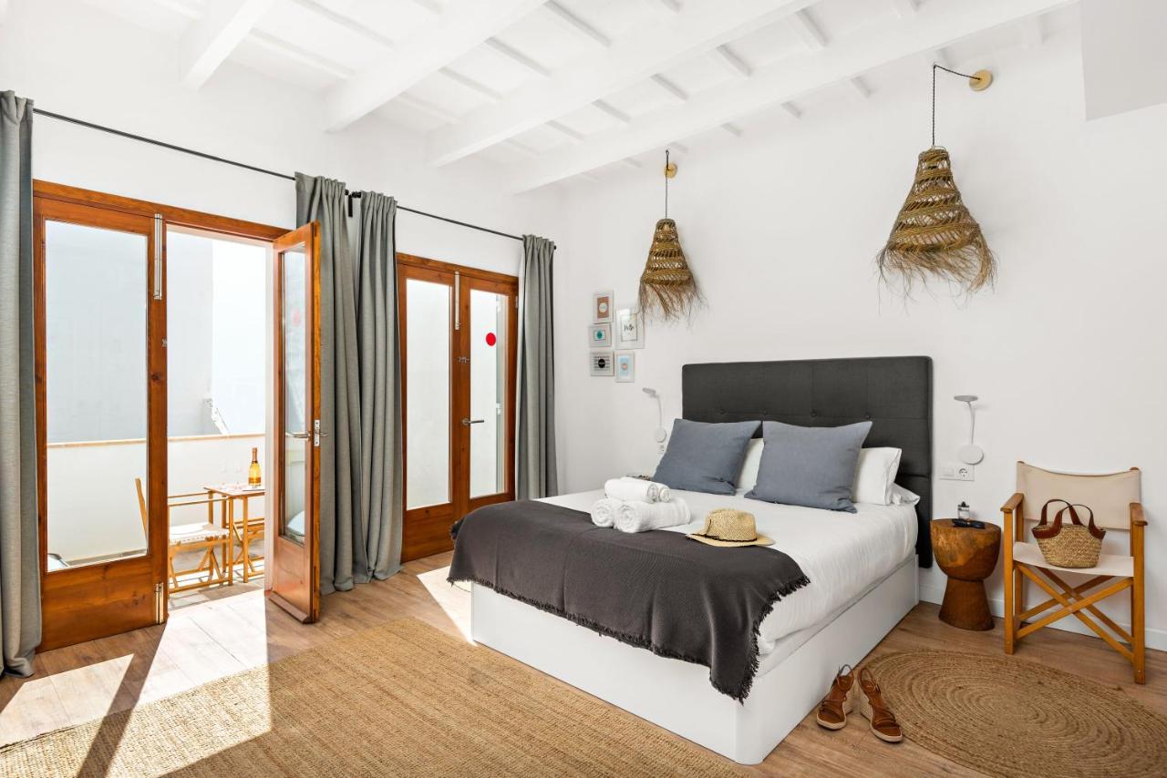 Hotel Boutique Ses 5 Claus ثيوداديلا المظهر الخارجي الصورة